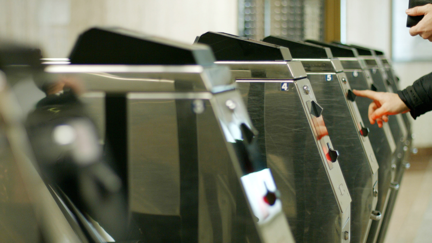 Turnike Geçiş Sistemlerinde Temassız Güvenlik