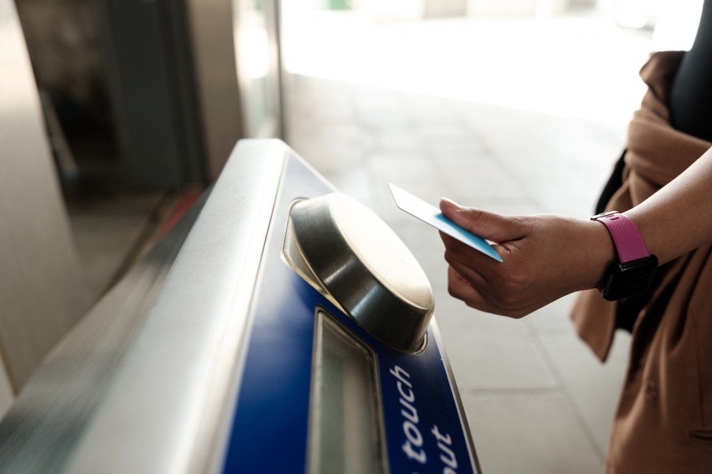 Biyometrik Turnike Geçiş Sistemlerinin Avantajları Nelerdir?